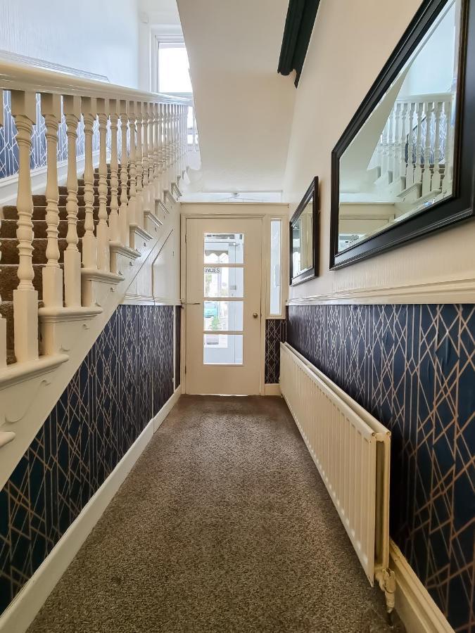 The Ashleigh - Dog Friendly Bed and Breakfast Bournemouth Buitenkant foto