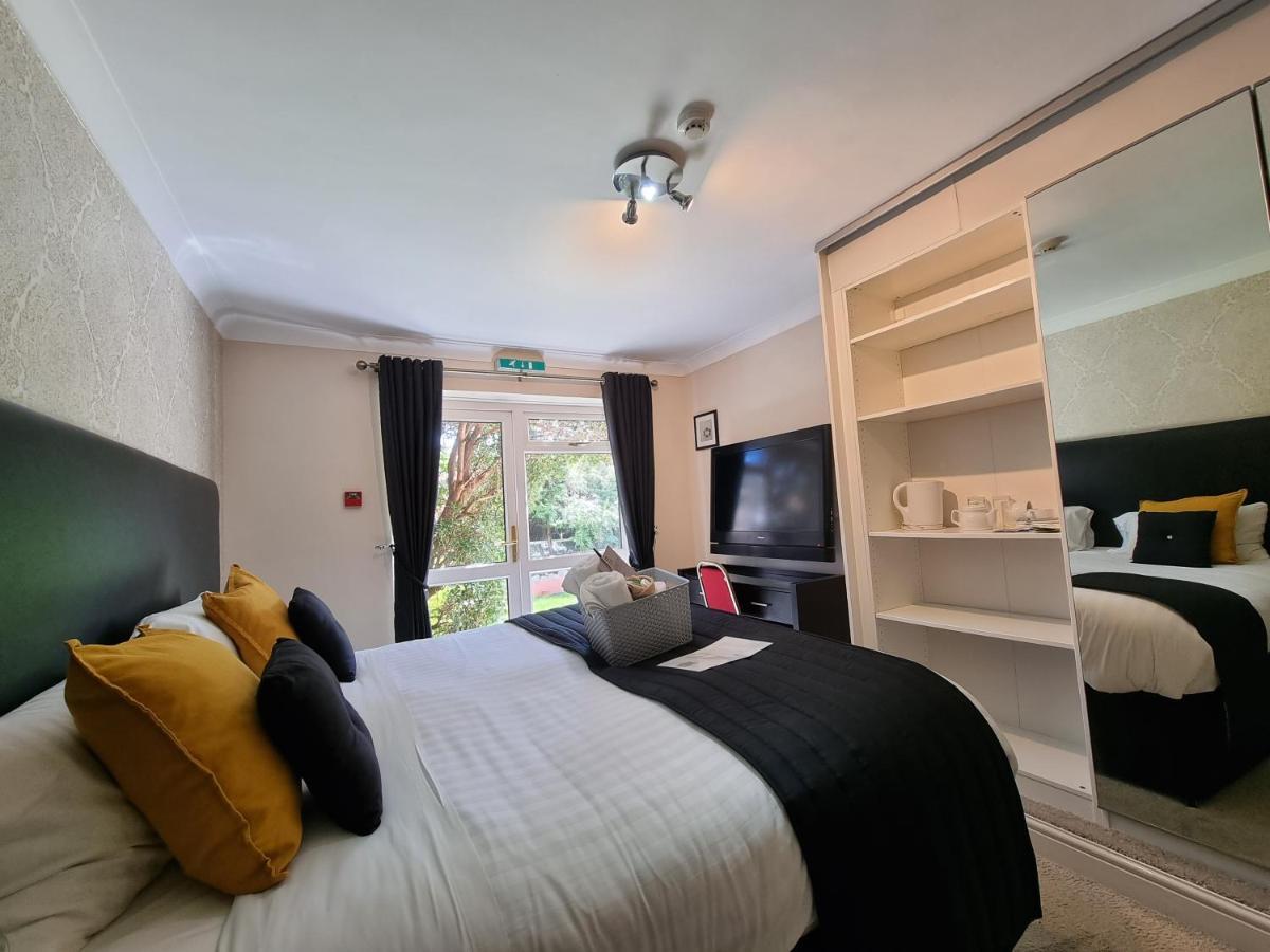 The Ashleigh - Dog Friendly Bed and Breakfast Bournemouth Buitenkant foto